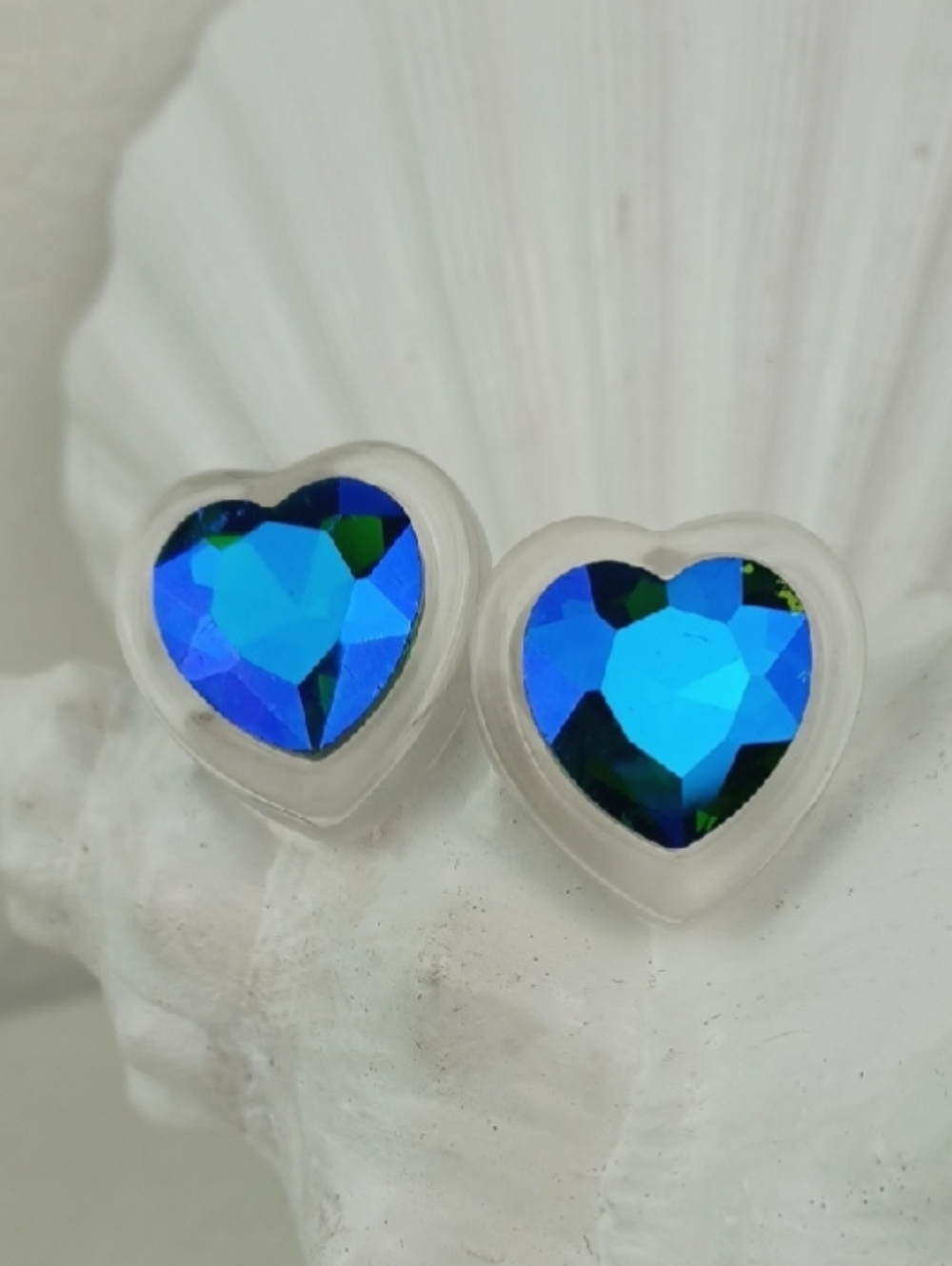 Oil Spill Vibrant Blue Iridescent Heart Crystal Silicone Setting Stud Earrings